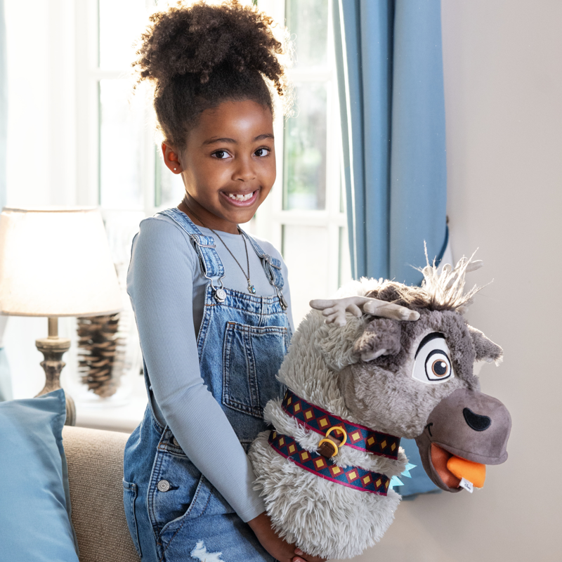 LeMieux Disney-inspired Hobby Horses Disney Sven-1